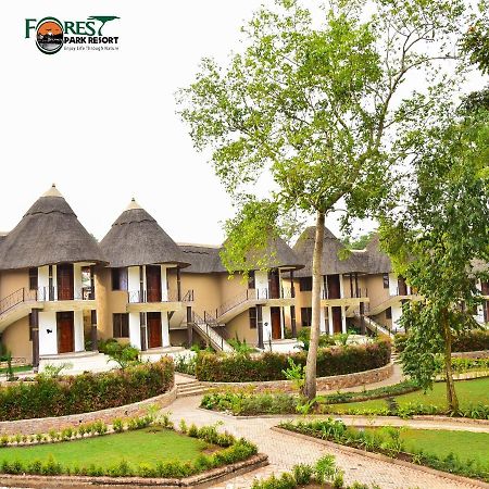 Forest Park Resort Buloba Exterior photo