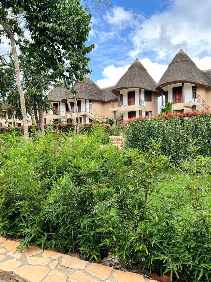Forest Park Resort Buloba Exterior photo