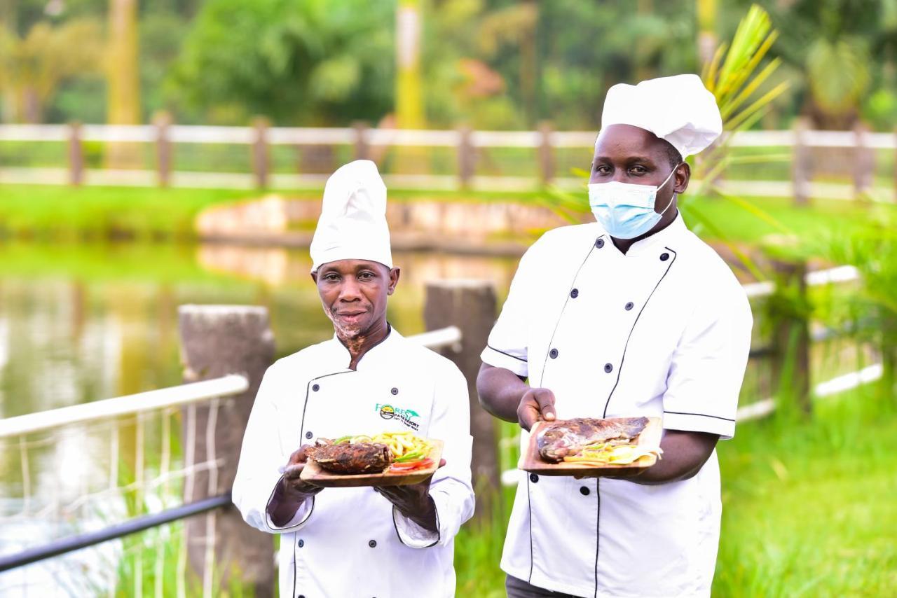 Forest Park Resort Buloba Exterior photo