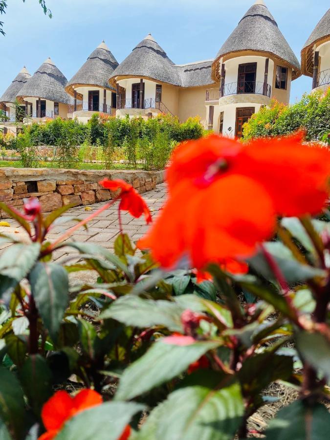 Forest Park Resort Buloba Exterior photo